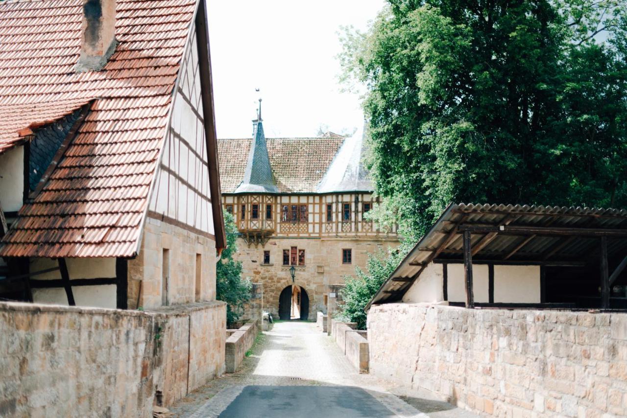Urlaub Im Wasserschloss Irmelshausen Hochheim Buitenkant foto