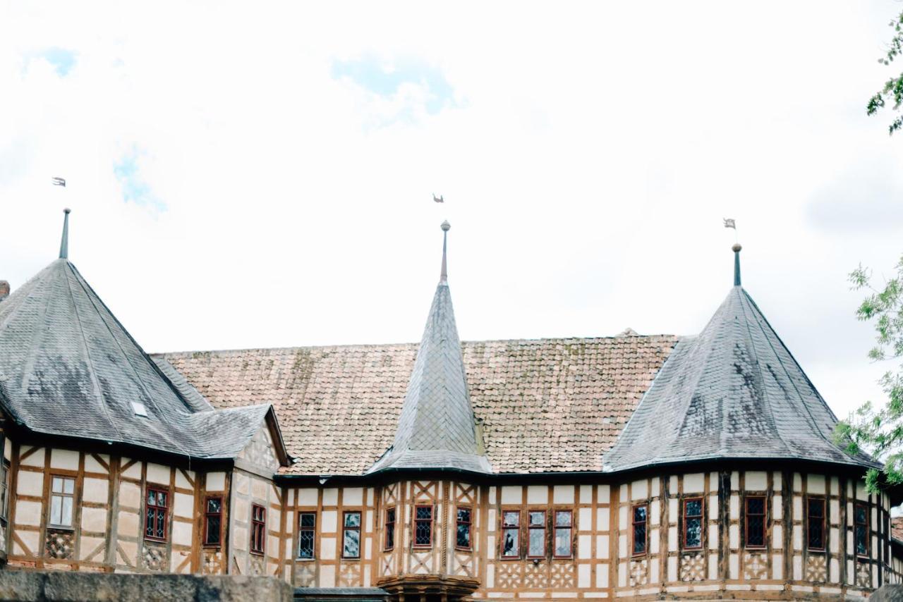 Urlaub Im Wasserschloss Irmelshausen Hochheim Buitenkant foto